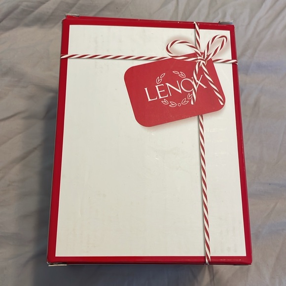 Lenox Peanuts Snoopy's Letter To Santa Ornament - Picture 6 of 6